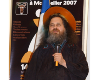 733px-Richard stallman portrait.png