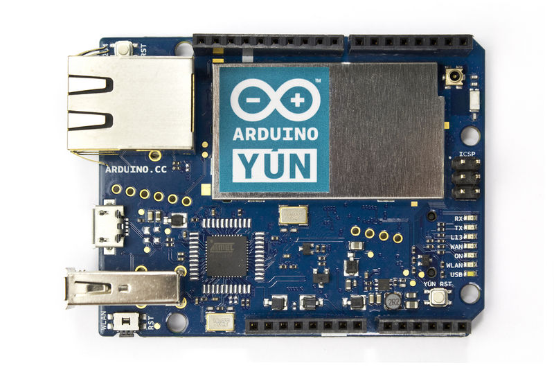 Arquivo:ArduinoYunFront 2.jpg