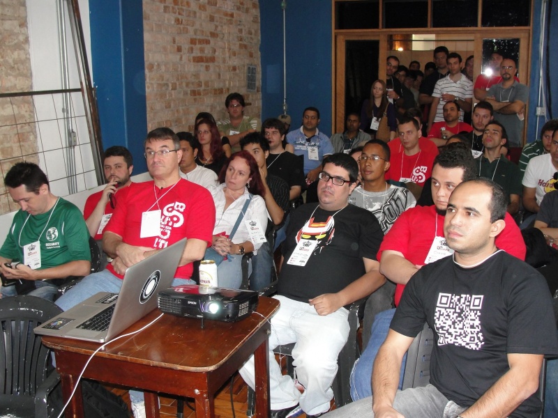 Arquivo:BSides3-PalestraBSDaemon2.jpg