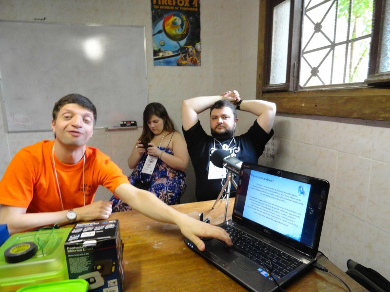 Arquivo:CooL2 Oficinapodcast.jpg