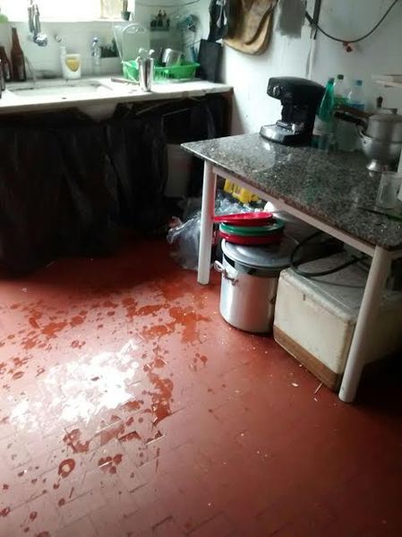 Arquivo:Cozinhasuja.jpg