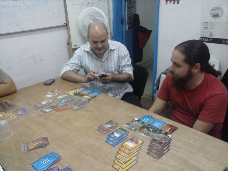 Arquivo:DungeonsEVelociraptors 20140113 08.jpg