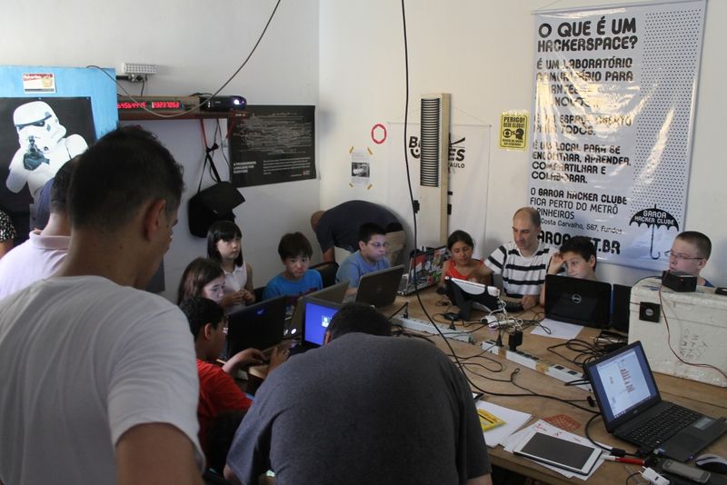 Arquivo:HackidsJan15 6.jpg