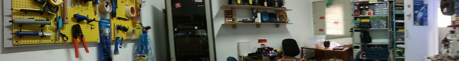 Foto panorâmica do Laboratório Hacker de Campinas (LHC)