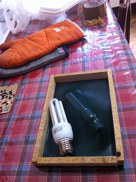 Arquivo:Vacuum-Lampada.jpg
